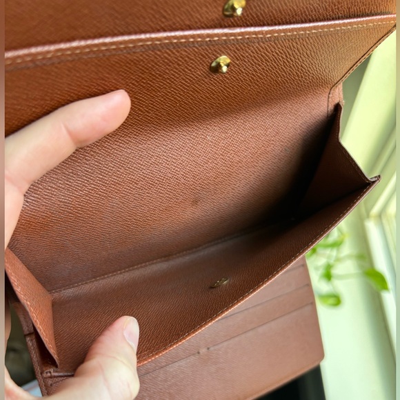 Louis Vuitton Monogram Porte Tresor International Wallet - Picture 8 of 17